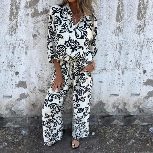 🎄Women’s Stylish Print Lapel Button Shirt and Wide-leg Pants (2-piece Set)