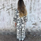 🎄Women’s Stylish Print Lapel Button Shirt and Wide-leg Pants (2-piece Set)